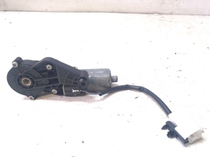 Mercedes Benz C-Class 204 (2007–2014) Esiistme mootor 0390203367 - 2