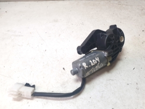 Mercedes Benz C-Class 204 (2007–2014) Esiistme mootor 0390203367 - 3