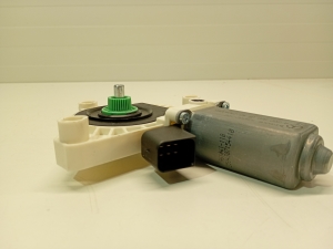 Mercedes Benz SLK-Class 172 (2011–2026) Front door window regulator motor A2078200542 - 2