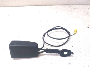 Mercedes Benz C-Class 204 (2007–2014) Priekšējā sēdekļa drošības jostas sprādze A2048602369 - 3