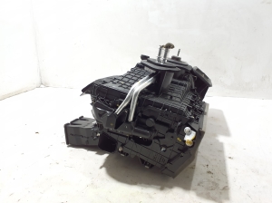 Ford Mustang Mach-E Mach-E (2020–2026) Heizung und ihre Teile LJ9A19B555ABJ - 2