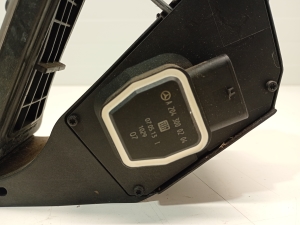 Mercedes Benz SLK-Class 172 (2011–2026) Gaspedal A2043000204 - 3