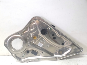 Mercedes Benz C-Class 204 (2007–2014) Aizmugurējo durvju logu pacēlājs A2047300479 - 4