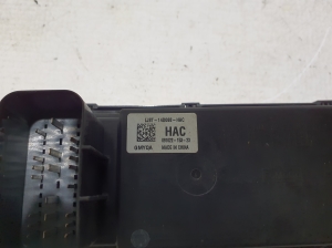 Ford Mustang Mach-E Mach-E (2020–2026) Module de confort LJ8T14D068HAC - 3