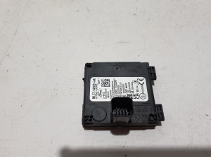 Ford Mustang Mach-E Mach-E (2020–2026) Pimeda nurga radar Distronic ML3T14H031AK - 2