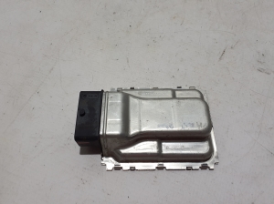 Calculateur moteur - MJ9812A650VA