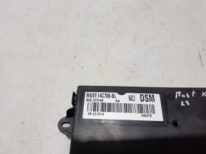 Ford Mustang Mach-E Mach-E (2020–2026) Boîtier de commande de siège avant MU5T14C708BL - 2