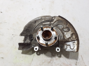 Ford Mustang Mach-E Mach-E (2020–2026) Moyeu avant LJ9C3K170B3A - 3