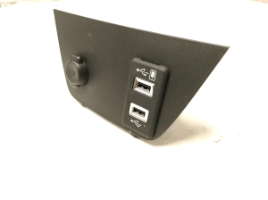 Opel Crossland X X 75 (2017–2026) USB port 39072762 - 2