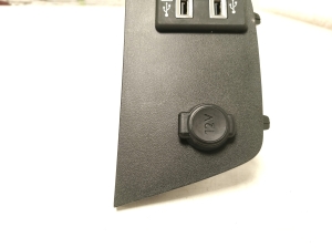 Opel Crossland X X 75 (2017–2026) USB port 39072762 - 5