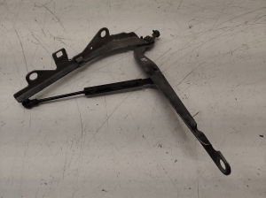 Hood hinge - 3536448