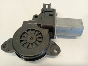   Fensterhebermotor vorne  - B45C5858X 
