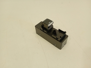 Mazda CX-5 (2017–2026) Front door glass switch KG2C66380A - 2