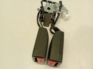   Rear seat belt buckle  - KB8MH 