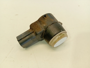 Opel Astra J (2009–2017) Rear parking sensor 13282883 - 2
