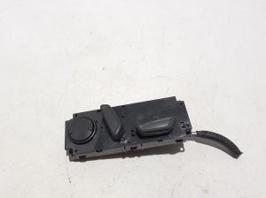 Interrupteur de commande de siège avant sur le siège - LB5T14A701BA3JA5
