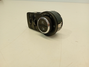Opel Astra J (2009–2017) Headlight switch 13385636 - 2