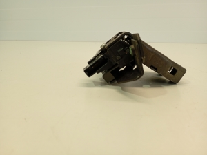 Opel Astra J (2009–2017) Trunk lid lock 13587646 - 2