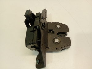   Trunk lid lock  - 13587646 