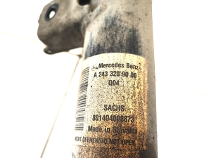 Mercedes Benz EQA H243 (2021–2026) Eesmine amortisaator A2433209000 - 3