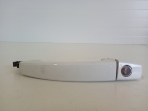   Front door external opening handle and its details  - 13500026 