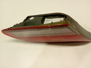 Opel Astra J (2009–2017) Tail light on trunk lid 13399954 - 2