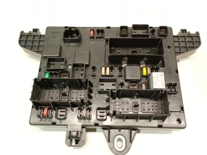 Opel Astra J (2009–2017) Kaitsmekarp salongis 365927271 - 4