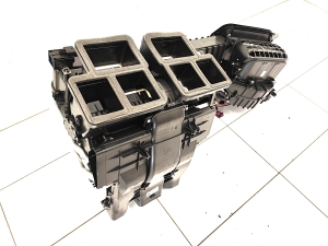 Mercedes Benz EQA H243 (2021–2026) Heizung und ihre Teile A2478302603 - 3