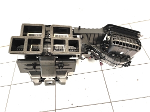 Mercedes Benz EQA H243 (2021–2026) Heizung und ihre Teile A2478302603 - 5