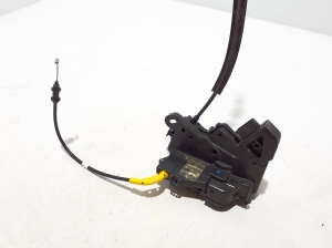 Citroen C4 C41 (2020–2026) Rear side door lock 9832797580 - 2