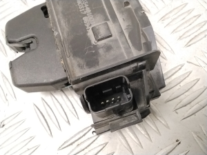 Tesla Model X X (2015–2026) Rear side door lock 103448100J - 4