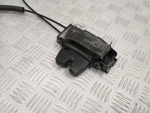 Tesla Model X X (2015–2026) Rear side door lock 103448100J - 7