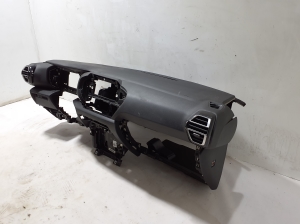 Citroen C4 C41 (2020–2026) Dashboard 98439761ZD - 6