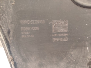 VOLVO V50 (2004–2012) Stoßstange Stoßfänger vorne 30657005 - 4
