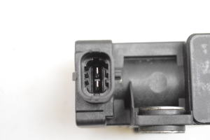 Opel Astra K (2015–2021) Solenoid 55576356 - 3