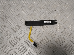 Hyundai IONIQ (2016–2026) Antenna amplifier 95420G2000 - 4