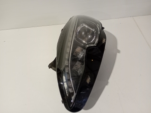 Peugeot 308 (2013–2021) Headlight 98005464 - 2