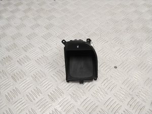   Phone charger  - 95560G7100 