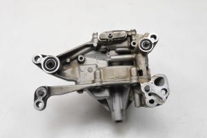Opel Astra K (2015–2021) Õlipump 55487858 - 3