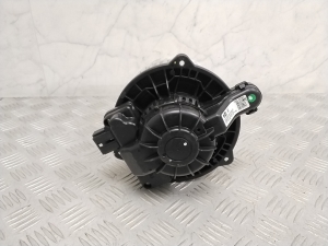 Hyundai IONIQ (2016–2026) Heater blower motor D316CWFAA01 - 2