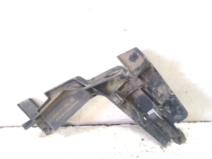 BMW 3 SERIES E46 (1998–2007) Esitule kinnitus 1301073017 - 2