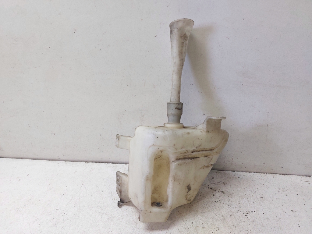 NISSAN Primera P12 (2001–2008) Scheibenwaschbehälter vorne 015027 NISSAN Primera P12 (2001–2008) Scheibenwaschbehälter vorne 015027