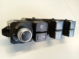 Mazda CX-5 (2017–2026) Front door glass switch KG8D66350 - 3