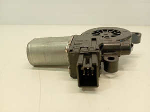 Mazda CX-5 (2017–2026) Front door window regulator motor B45C5858X - 5