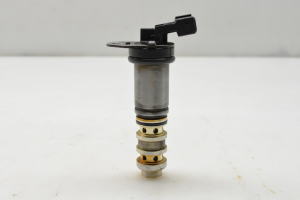 BMW 3 SERIES E90 (2004–2013) Camshaft 13151279 - 4