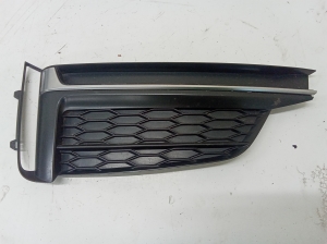 Front bumper lower grille - 8W6807681