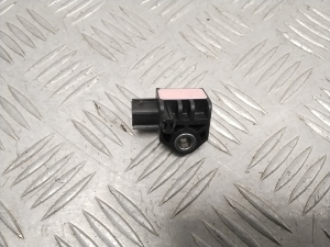 Hyundai IONIQ (2016–2026) Airbag sensor 95920F2000 - 4