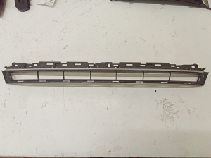 Front bumper lower grille - 8W6807683