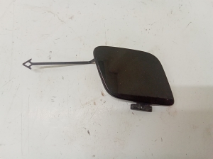 Front bumper tow hook cover - 8W6807241