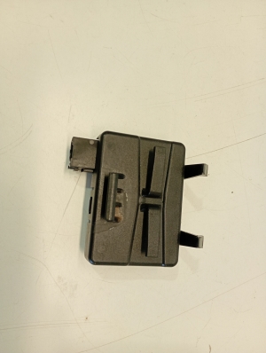 Opel Astra J (2009–2017) Central locking control unit 13595511 - 3